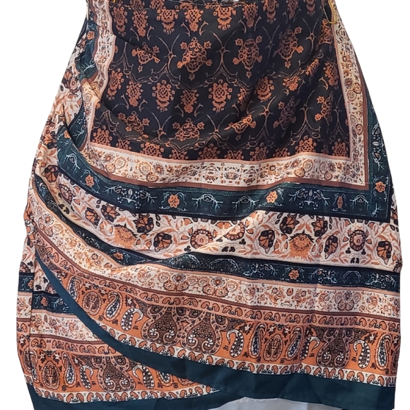 SHEIN, Mini skirt size medium (fits like a size 4-6), multi colour. - Picture 2 of 4